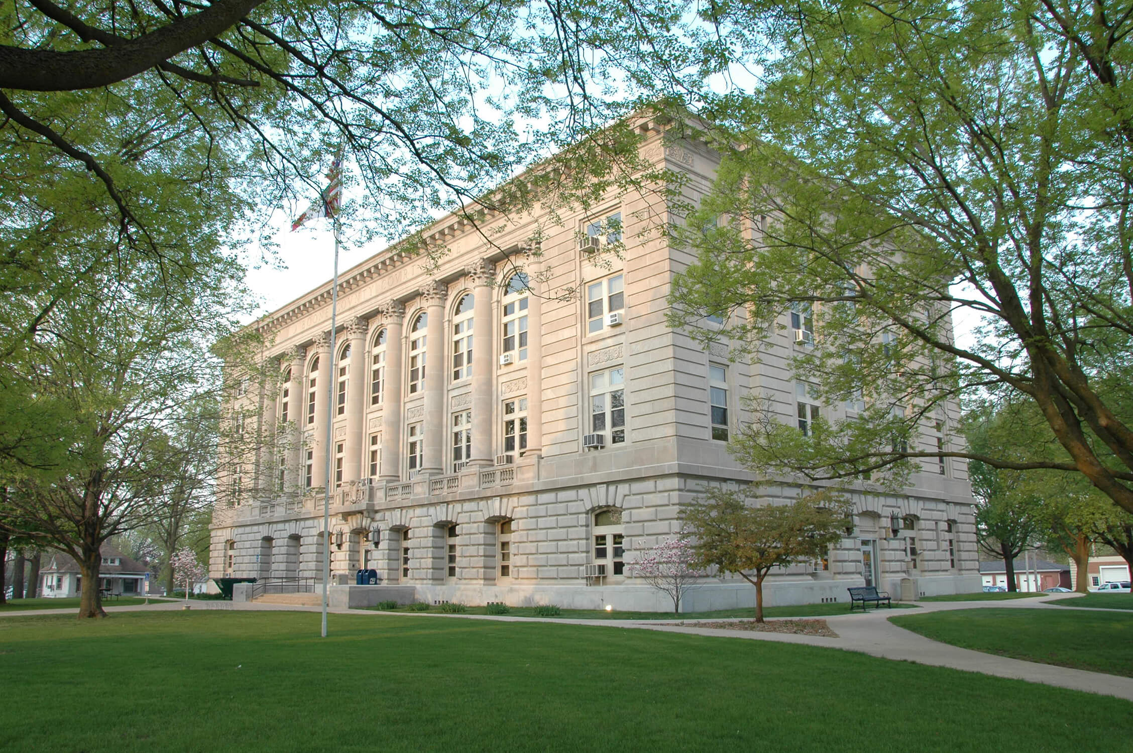 10fold-boone-county-courthouse-2